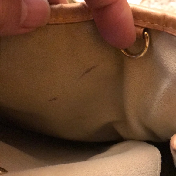 Louis Vuitton Purse - Picture 4 of 8